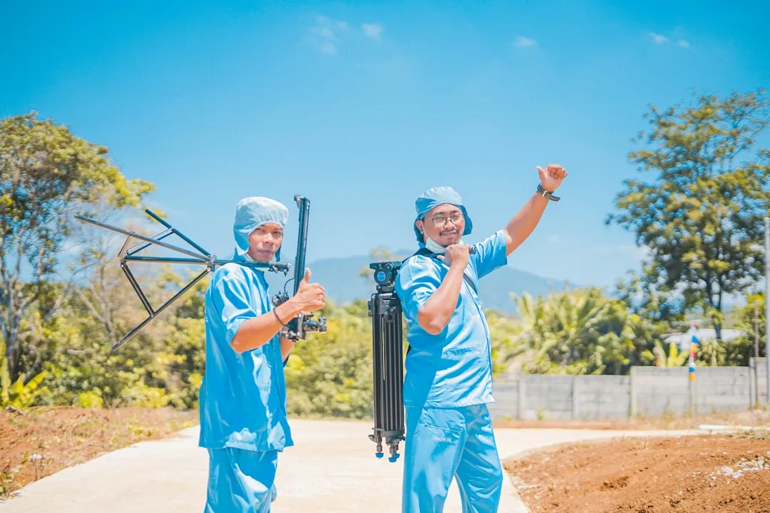 上海阳赞广广告工程全流程服务解析：从设计到安装的标准化施工要点